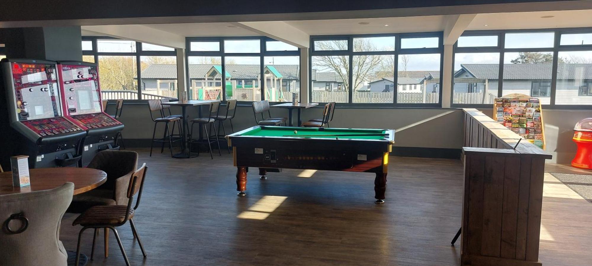 Bude Coastal Lodge エクステリア 写真
