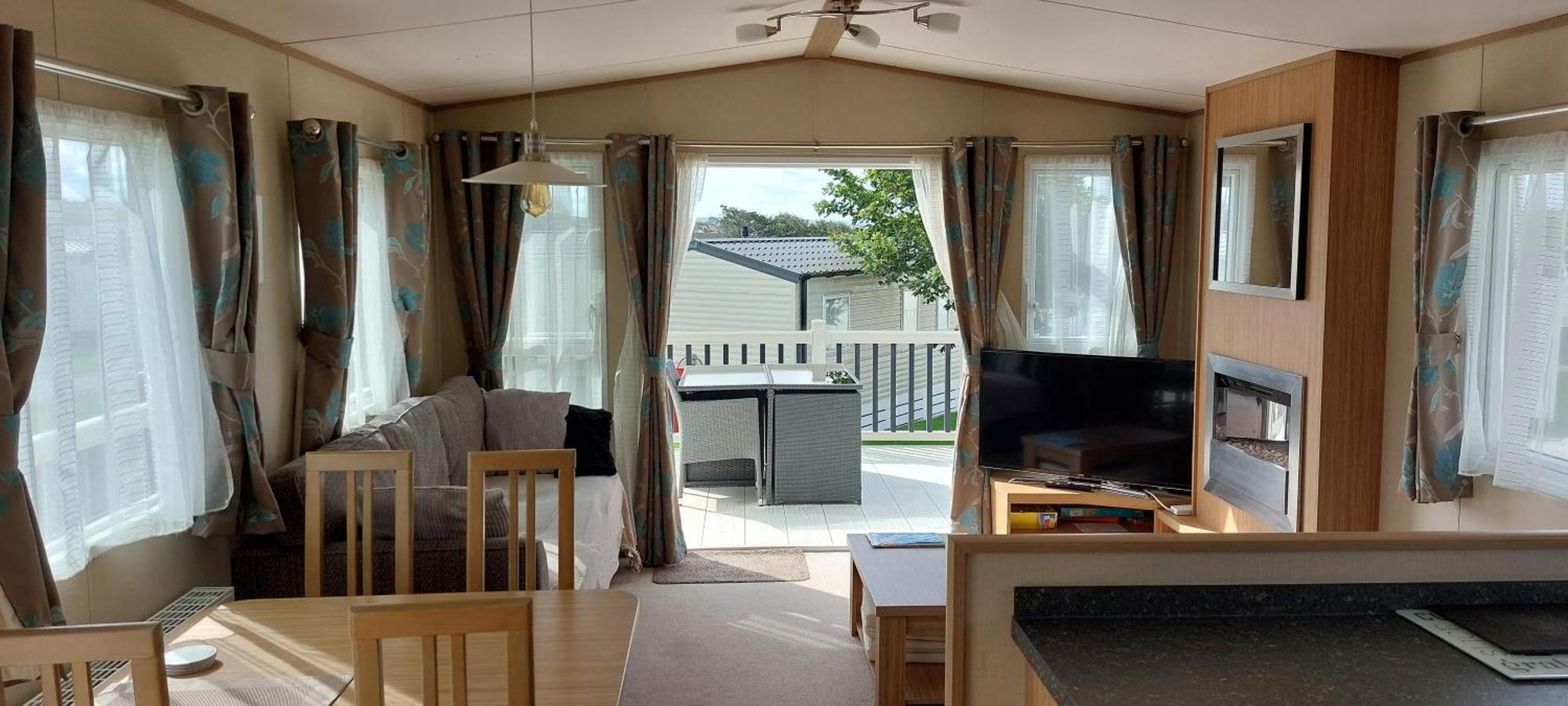 Bude Coastal Lodge エクステリア 写真
